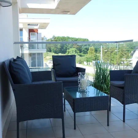 Baltic Horst Basen & Restauracja * Нехоже