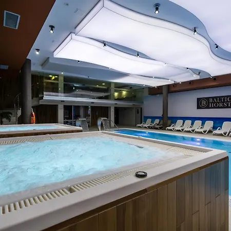 Apartahotel Baltic Horst Basen & Restauracja Niechorze