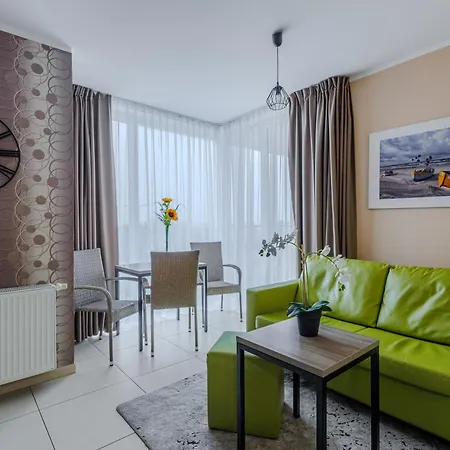 Apartmanhotel Baltic Horst Basen & Restauracja Niechorze