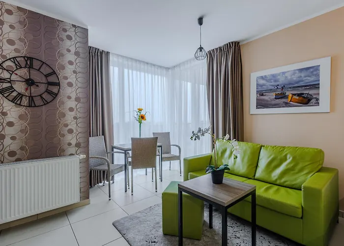 Apartahotel Baltic Horst Basen & Restauracja Niechorze